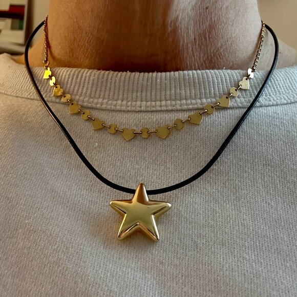 *SOLD* 18K Gold Star on Black Leather Cord w/ 18K clasp - Milor - 18" - Picture 2 of 8